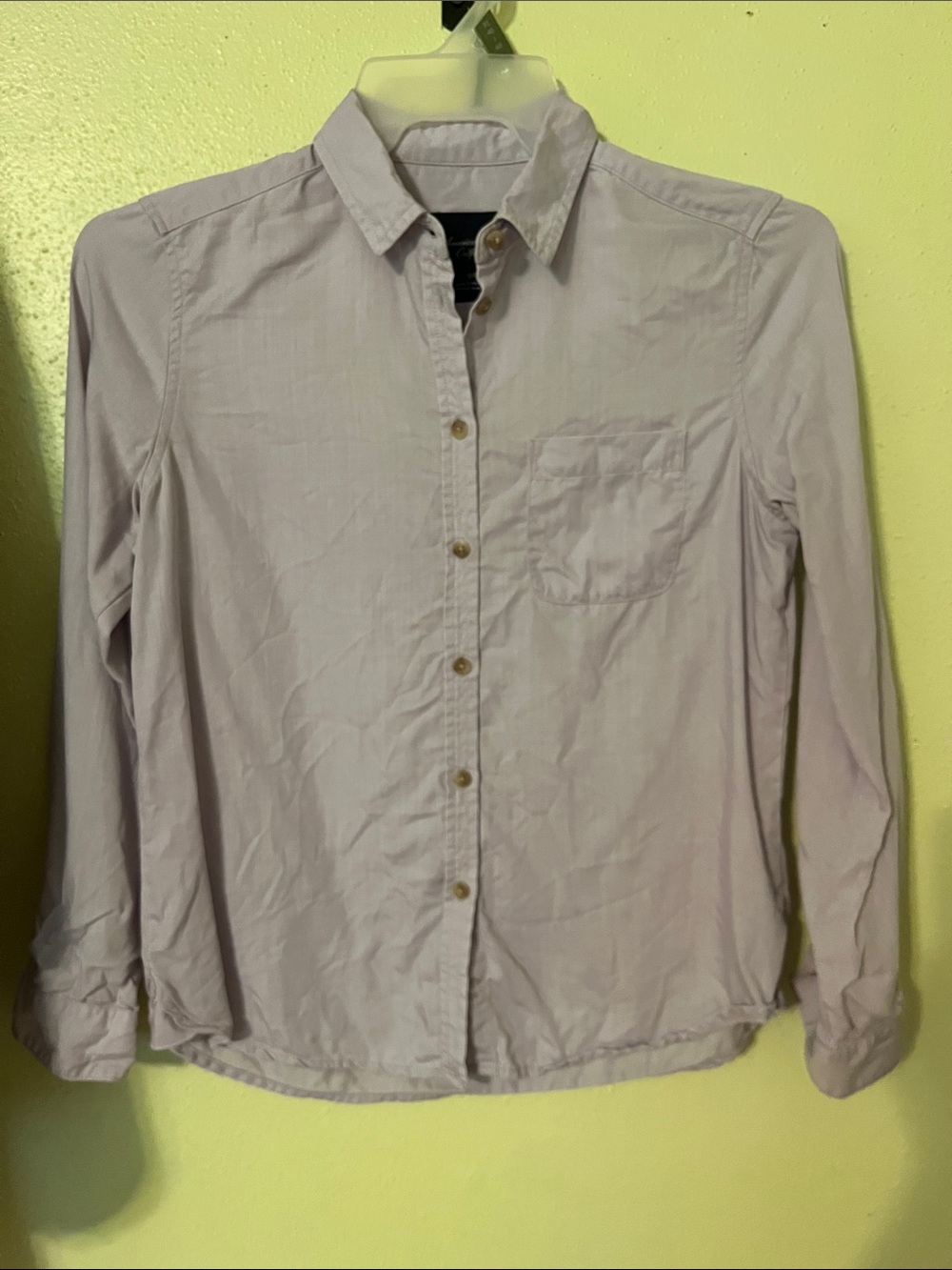 American Eagle Lavender Lyocell Button Down Shirt Top EUC Long Sleeve 19” p2p